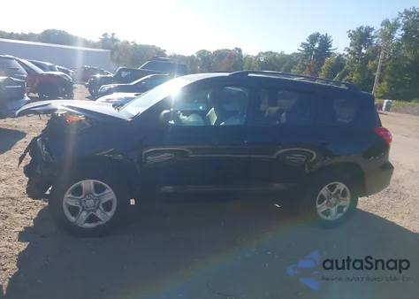 2010 Toyota Rav4 z USA, uszkodzony, nr VIN 2T3BF4DV2AW071444